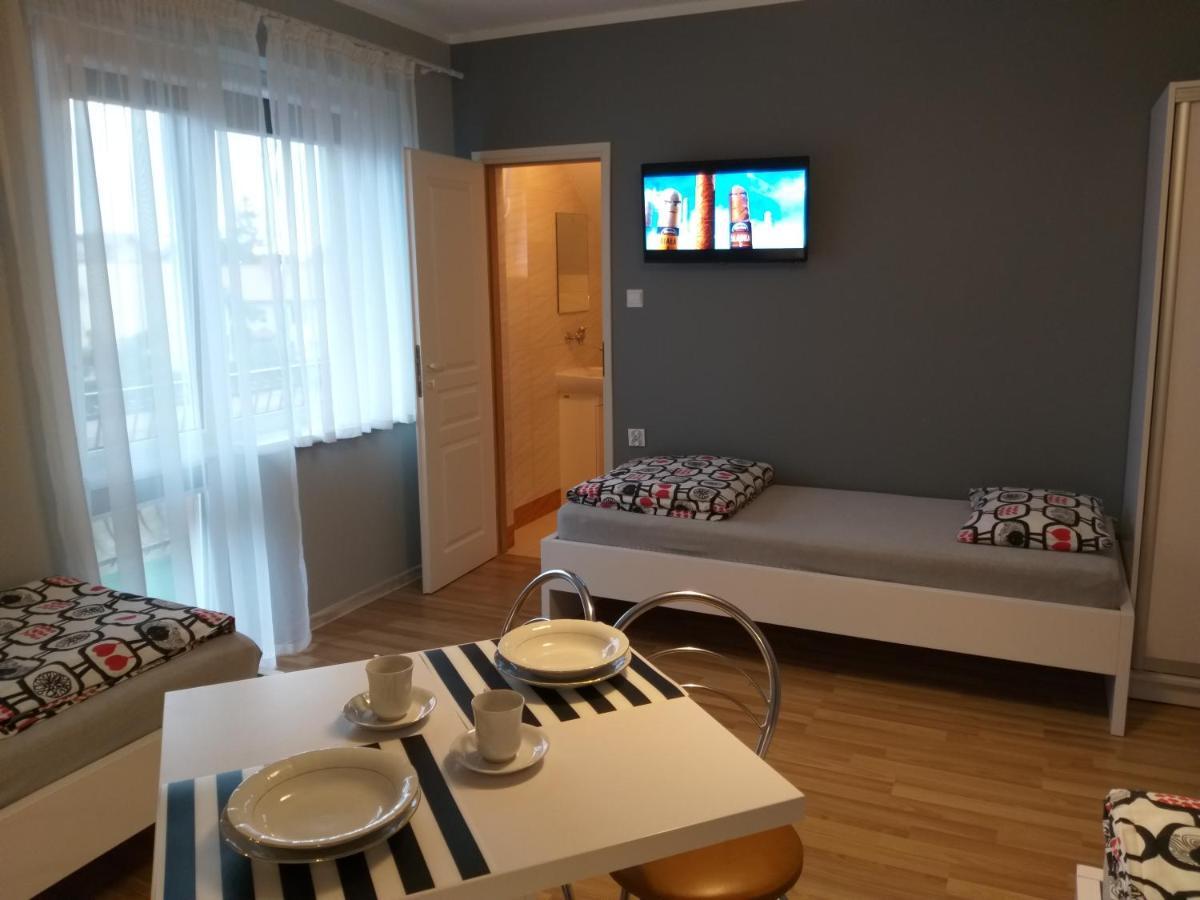 Przystań Jagoda - pokoje i domki Ostrowo  Zewnętrze zdjęcie